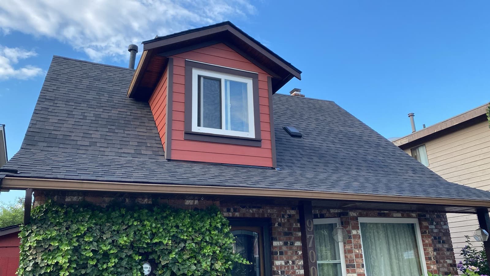 IKO Dynasty Glacier Shingles